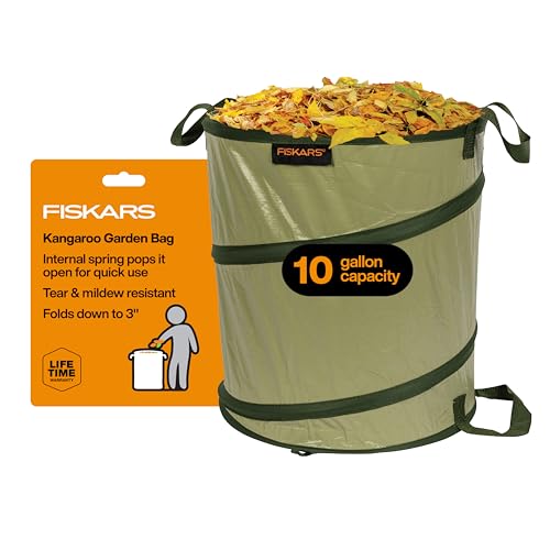 Fiskars Kangaroo Collapsible Garden Bag for Yard Waste, 10 Gallon Reusable Container for Lawn Care and Gardening