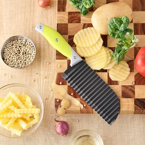 VRUIFA French Fry Cutter for Wave Fries, Crinkle Cutter for Veggies, Potatoes, Cucumber, Carrot and Fruit, with Non-slip Handle, Dishwasher Safe