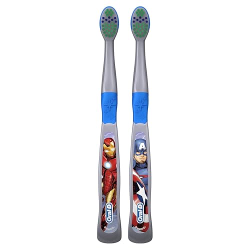 Oral-B Kid's Manual Toothbrush Featuring Marvel's Spiderman, Soft Bristles, for Children and Toddlers 3+, 2 Count