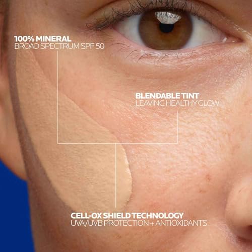 La Roche-Posay Anthelios Sunscreen SPF 40, Ultra-Light Fluid Broad Spectrum SPF 40, Face Sunscreen with Titanium Dioxide Mineral, Lightweight & Fast-Absorbing, Oil-Free, Matte Finish