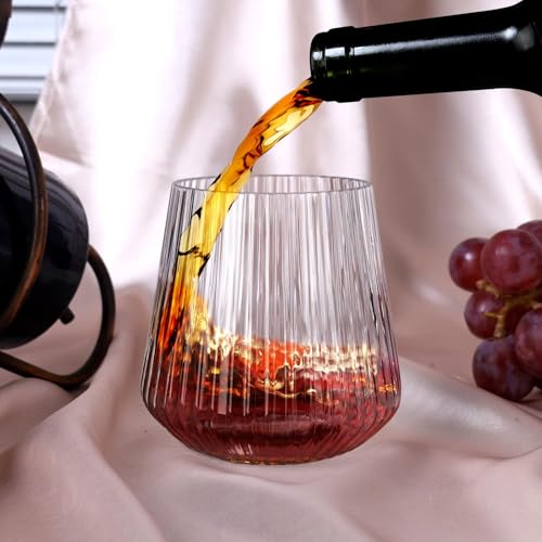 Lueumxc 40 Pack Plastic Ribbed Wine Glasses, 14Oz Origami Disposable Wine Glasses Unbreakable Clear Plastic Cocktail Glasses Recyclable Shatterproof Reusable Wine Cups (14oz 40pack)