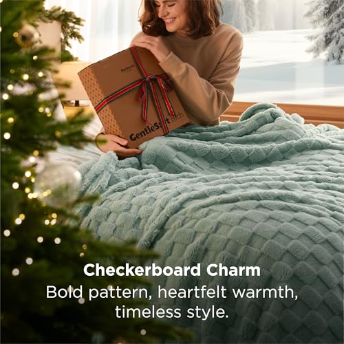 Bedsure GentleSoft Sage Green Throw Blanket for Couch - Checkered Fleece Blankets Gifts for Women Men Girls, Cute Soft Cozy Throw for Bedroom Home Decor Gifts, 50x60 Inches